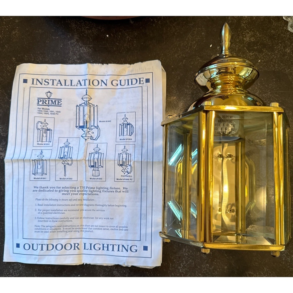 Vintage Solid Brass Finish Hexagon Model #1604 Glass Outdoor Lantern Light NEW